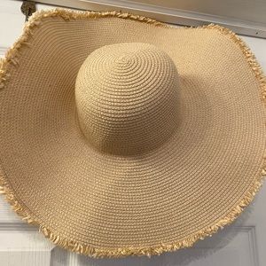 Beach hat